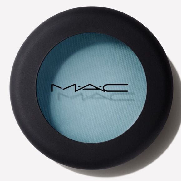 POWDER KISS SOFT MATTE EYE SHADOW NEW in box Ipsy bag Good Jeans color shade - Picture 1 of 12